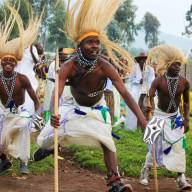 Gorillas in Rwanda, Chimps and Wildlife in Uganda – 6 Days